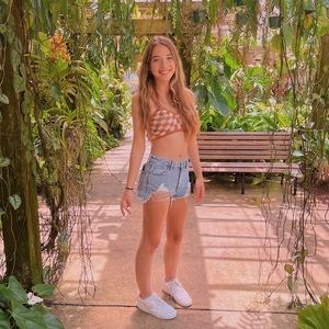 Meet your Posher, Gwynn